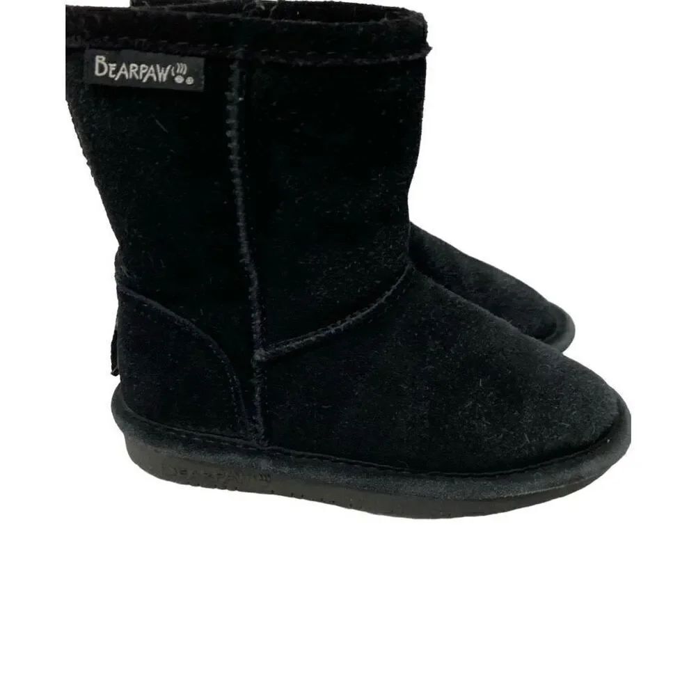 Bearpaw girls, black fleece side, zip ankle boot, size 9